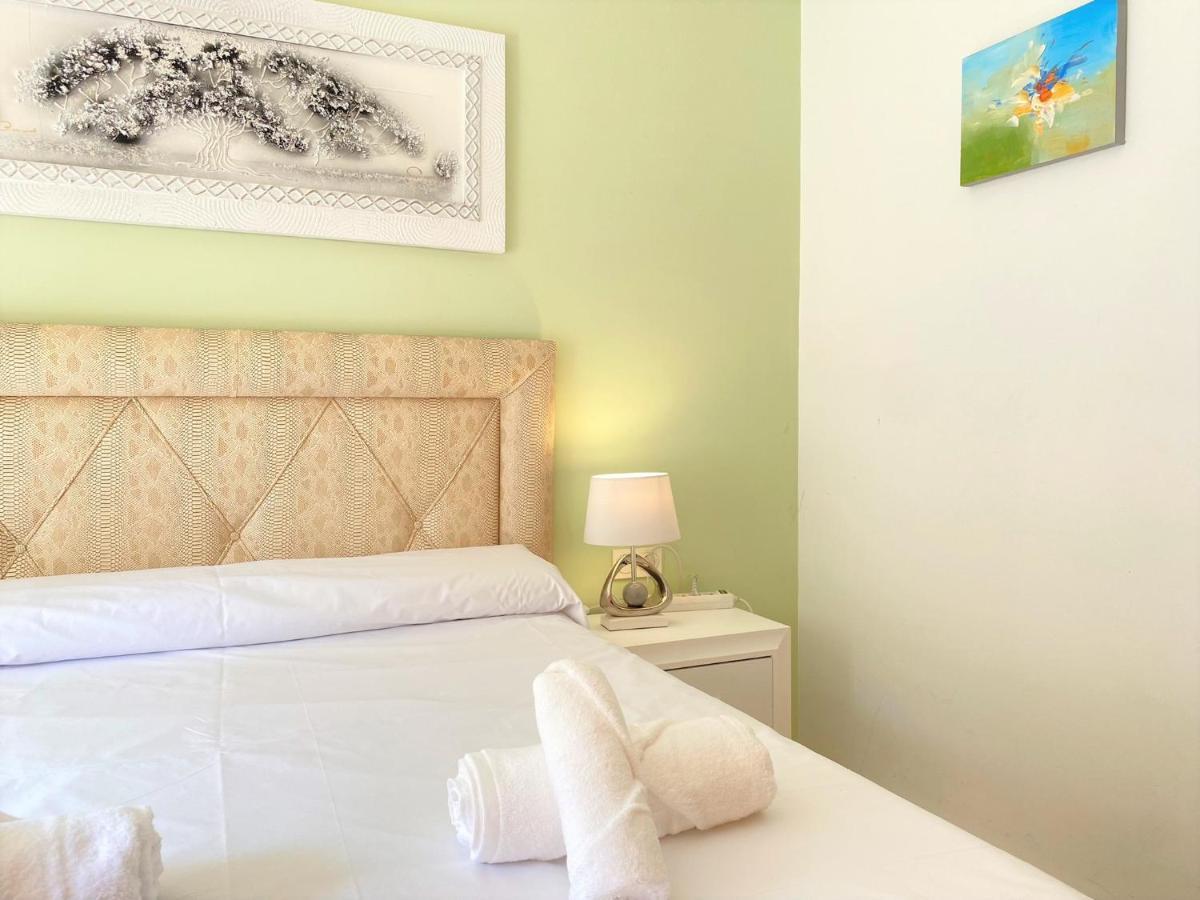Triton Apartments Casasol Нерха Екстер'єр фото